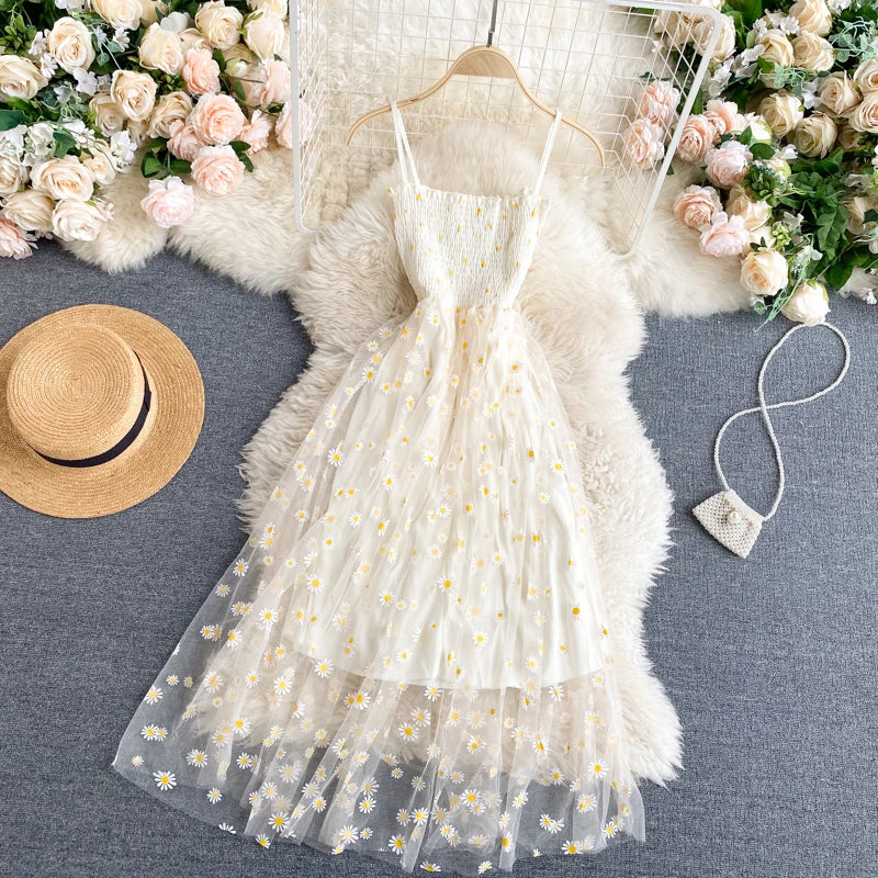 YuooMuoo Kore Modası Papatya Çiçek Baskılı File Parti Elbisesi Yazlık İki Katmanlı İnce Askılı Tatil Midi Elbise Plaj Vestidos