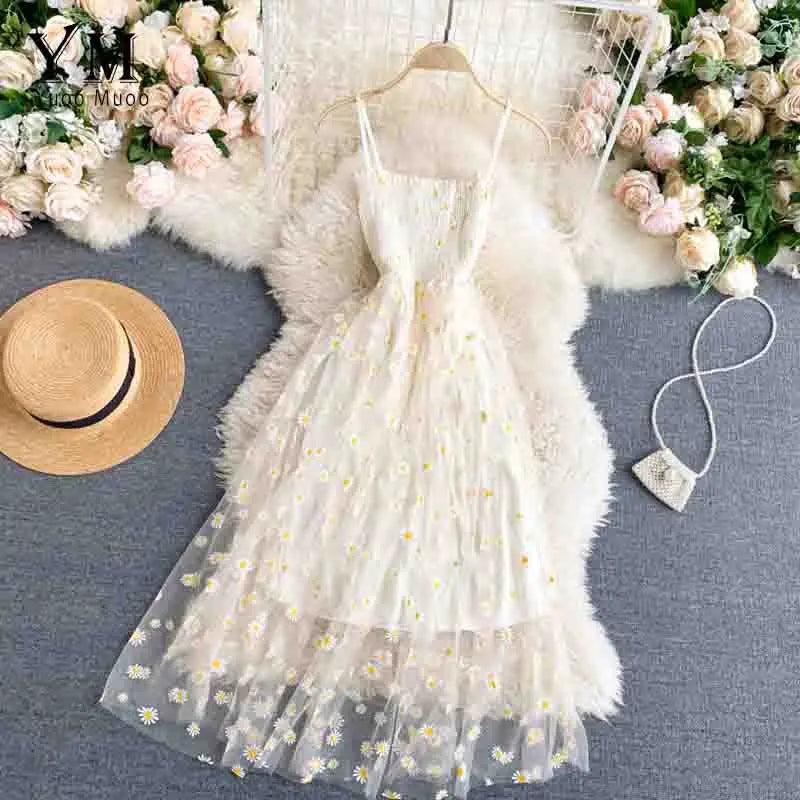 YuooMuoo Kore Modası Papatya Çiçek Baskılı File Parti Elbisesi Yazlık İki Katmanlı İnce Askılı Tatil Midi Elbise Plaj Vestidos