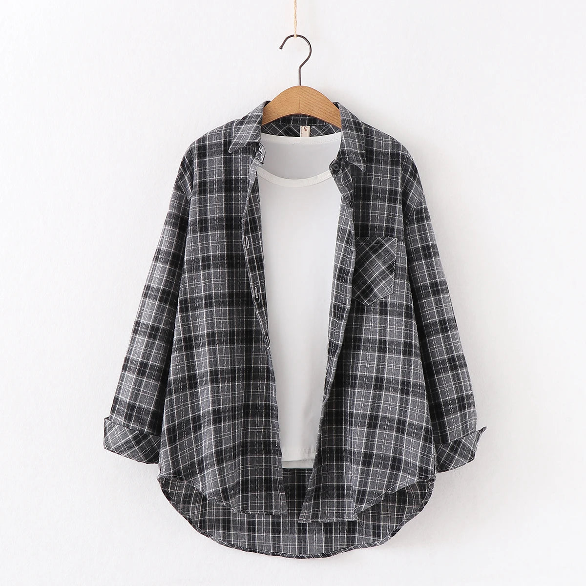 Fresh Flannel Plaid Shirt Women 2026 New Female Blouses and Tops Cotton Loose Long Sleeve Casual Shirts Fine Women's Clothes