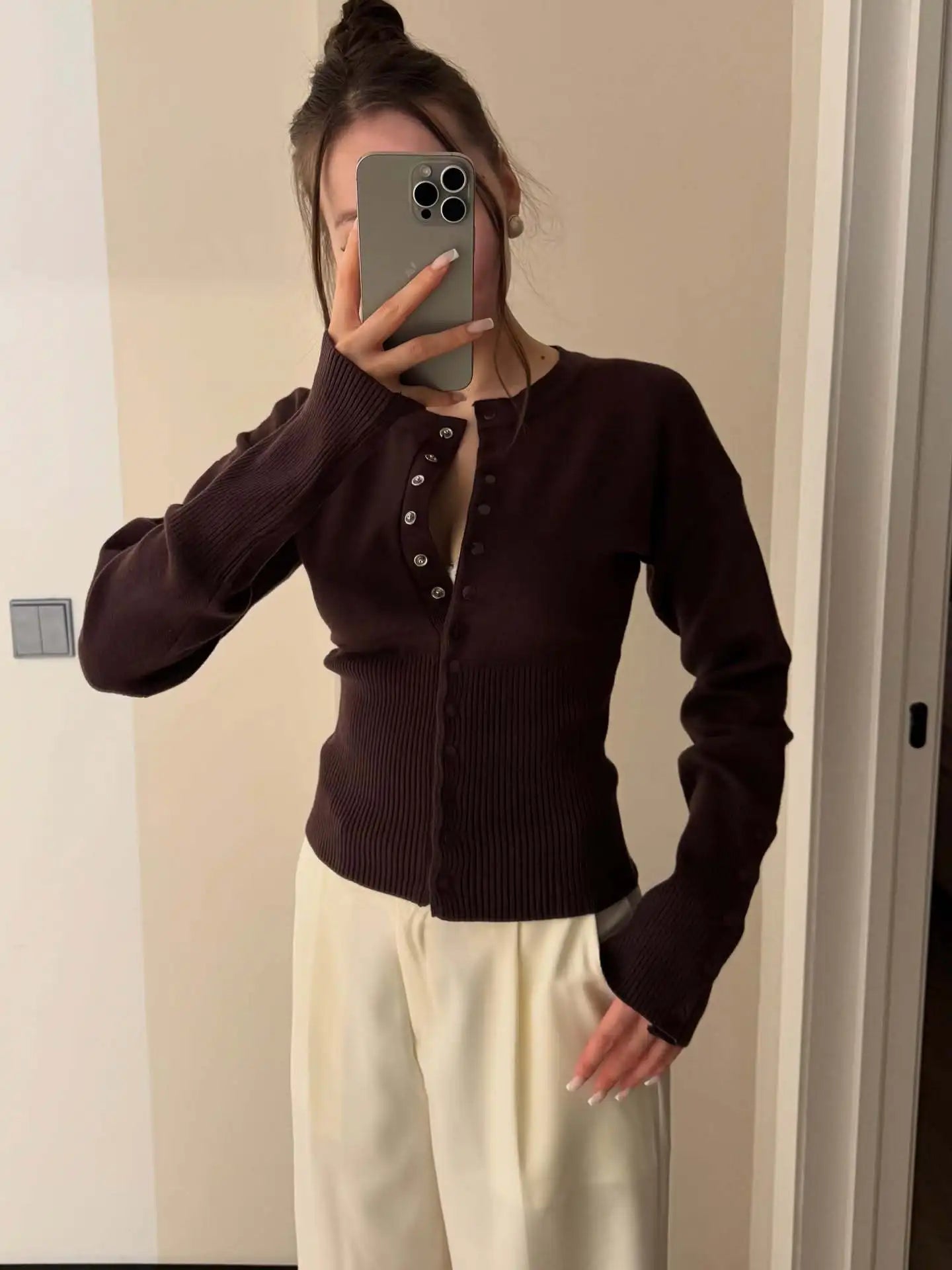 Women Knitted Cardigan Sweaters Solid Short Jumpers Round Neck Long Sleeves Single Breasted Empire Waist Slim 2026 Autumn Winter