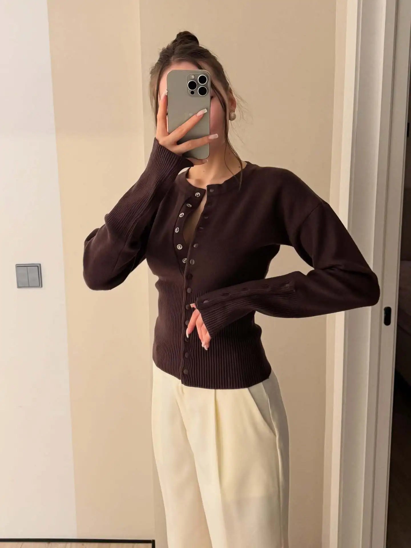 Women Knitted Cardigan Sweaters Solid Short Jumpers Round Neck Long Sleeves Single Breasted Empire Waist Slim 2026 Autumn Winter
