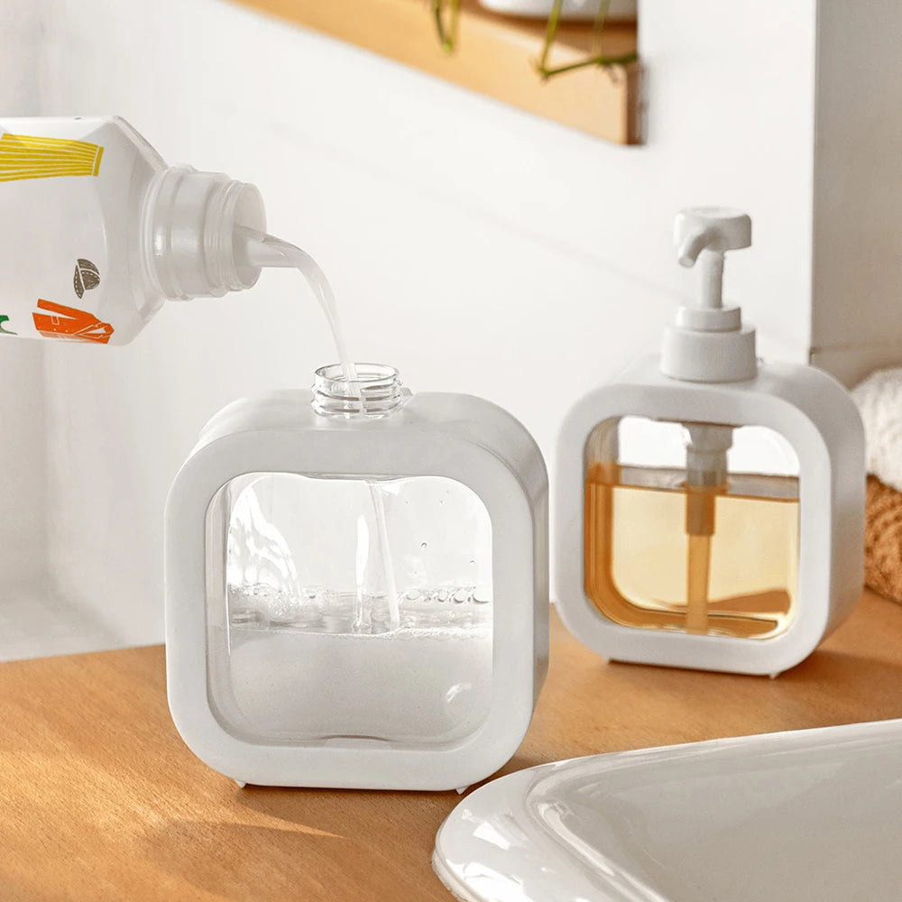 Büyük Kapasiteli Sıvı Sabunluk | Şeffaf Plastik | Seyahat & Banyo