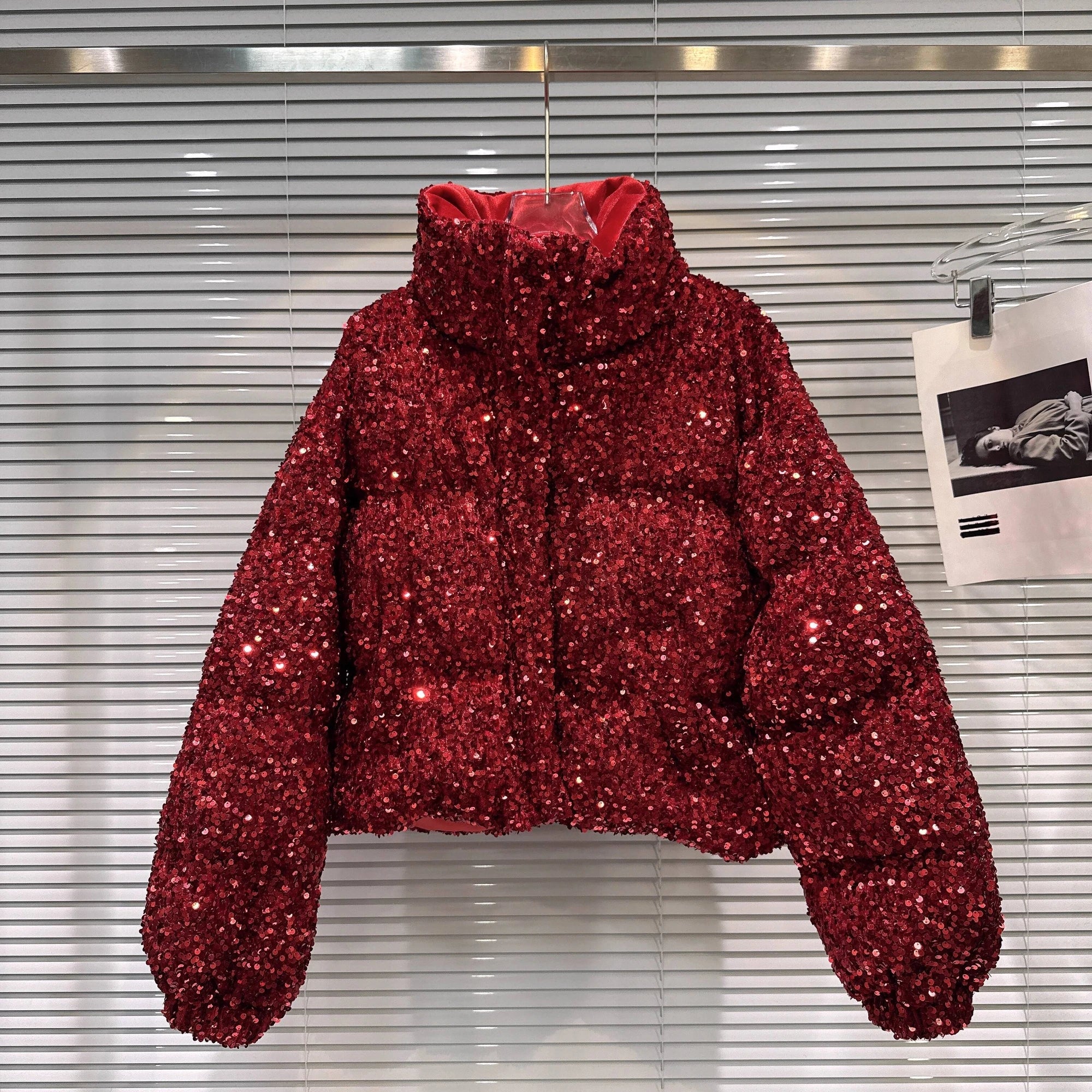 DEAT 2025 Winter New Fashion Heavy Industry Colorful Sequin Stand Collar Warm Jacket For Women Cotton-padded Coat 11A07258