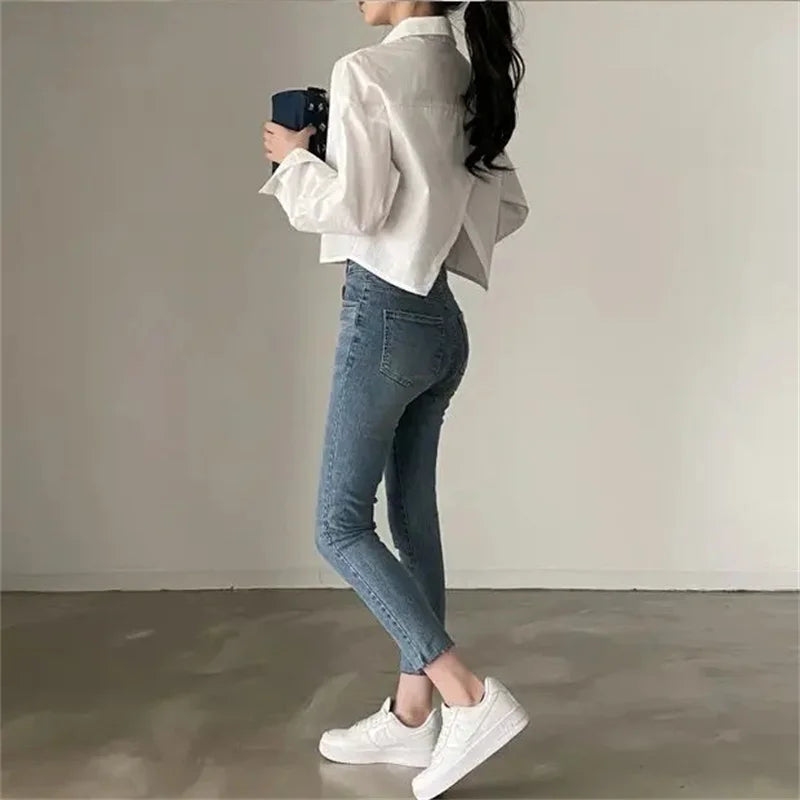 İlkbahar Yeni Günlük Uzun Kollu Kadın Beyaz Gömlek Kore Tarzı Düz Düğmeli Yırtmaçlı Kadın Crop Üst Bluz Parti Giyimi