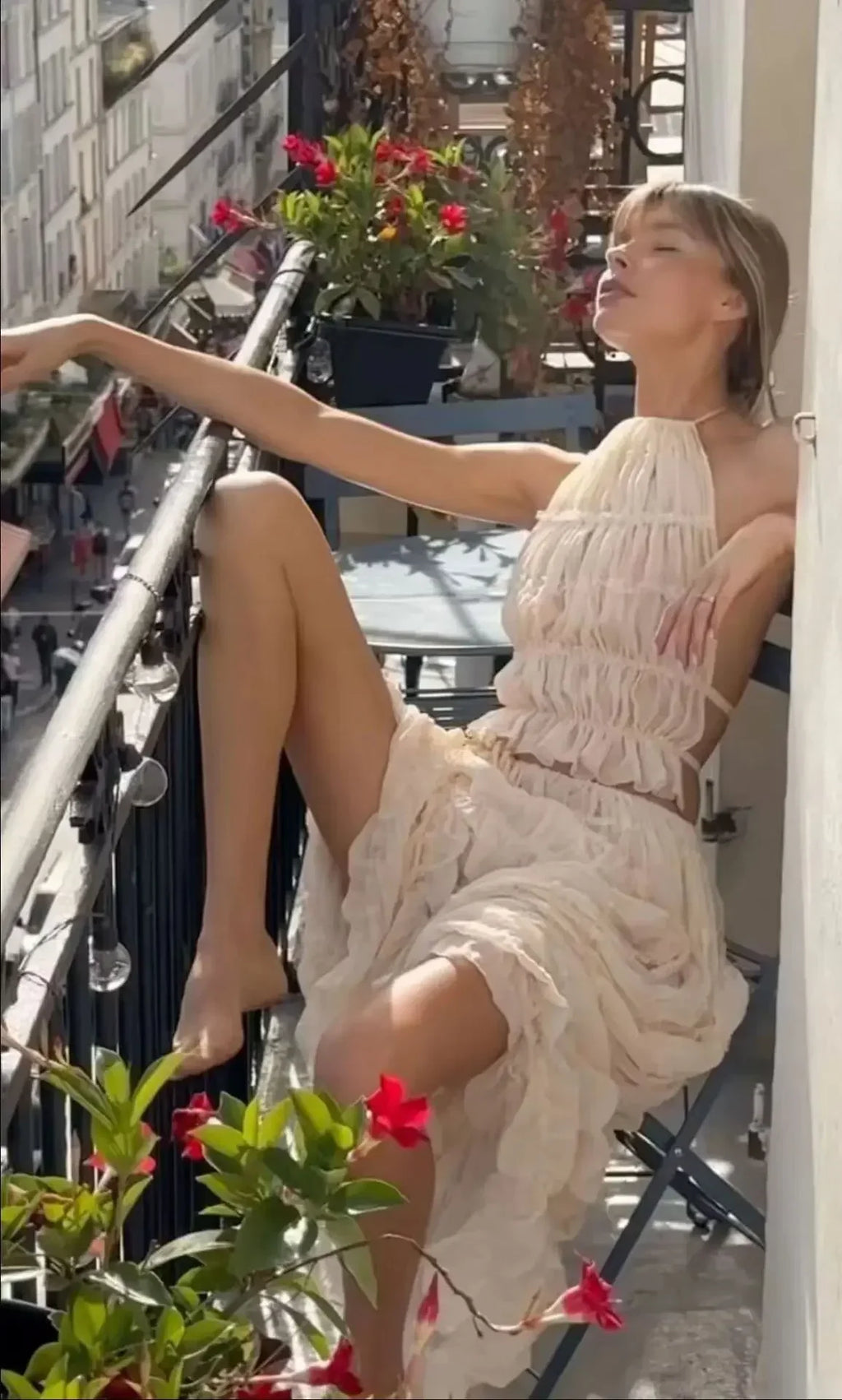 Summer New Sexy Halter Neck Pleated Lace Vest Dress Set for Women